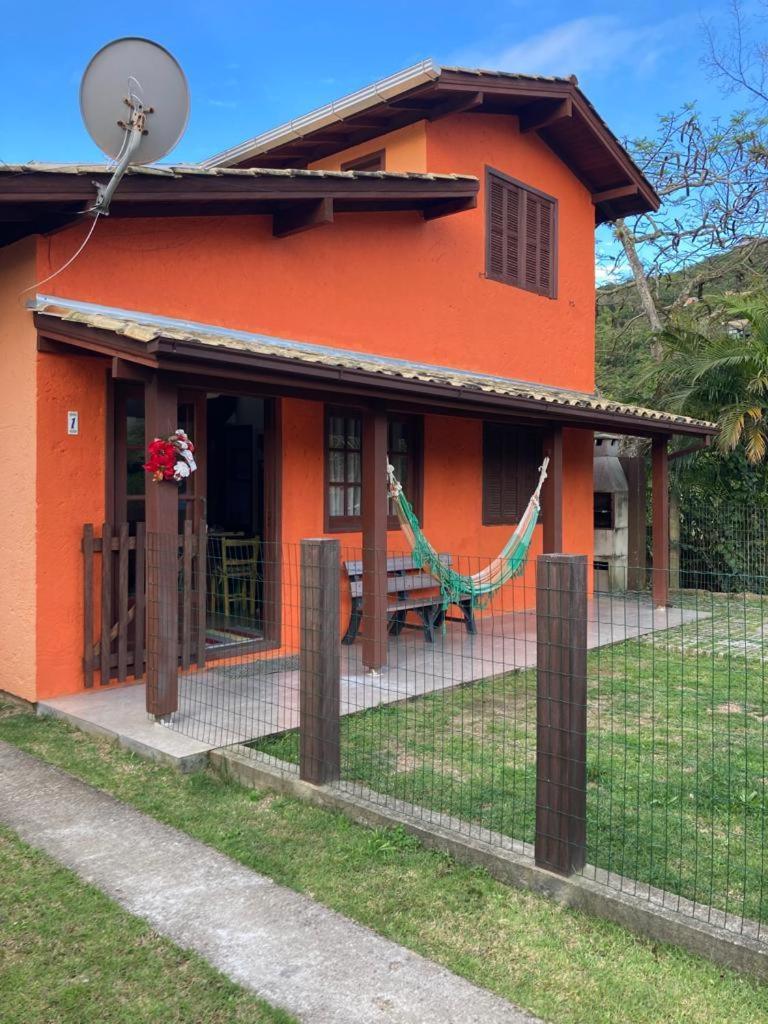 Residencial Oliveira - Casas Na Praia Da Ferrugem غاروبابا المظهر الخارجي الصورة